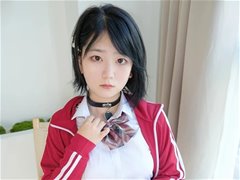 极品粉嫩甜心林书辞 格仔裙JK嫩B好想咬一口